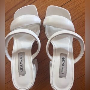 Steve Madden white heel 7 1/2